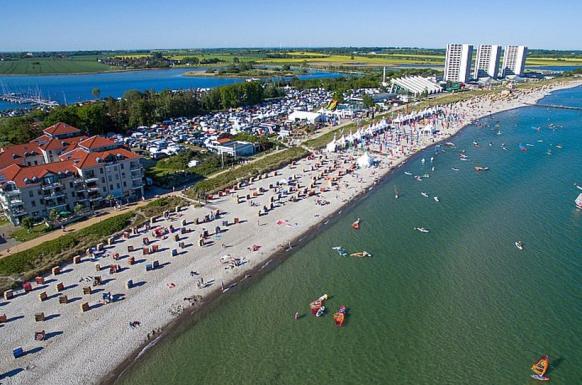 Sommerferien an der Ostsee auf der Insel Fehmarn DE